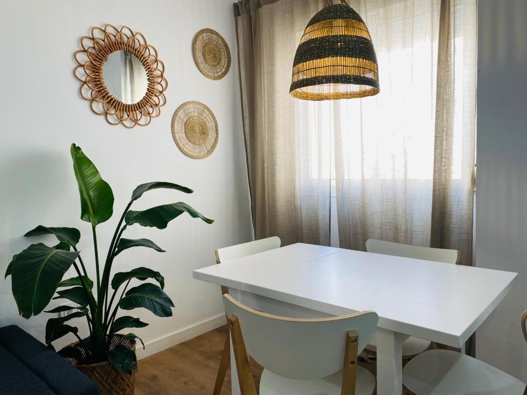 Apartament Thyssen Wabi Malaga Zewnętrze zdjęcie